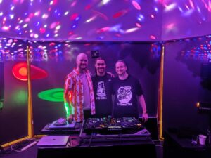 Resonate DJs